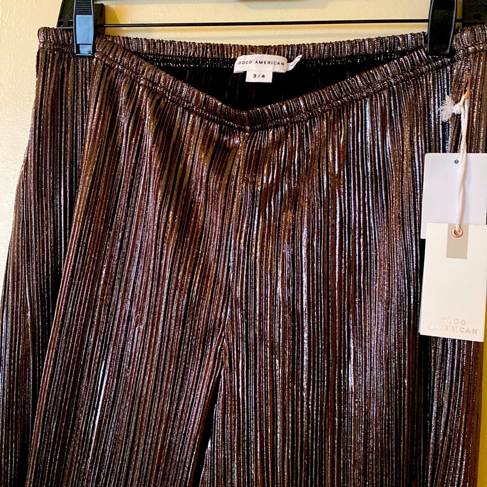 Good American brand new Chromo, wide leg pants.